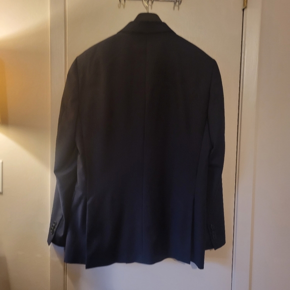 Saks Fifth  Avenue Zegna Navy Blue Pinstripe suit jacket 40R - Picture 2 of 5
